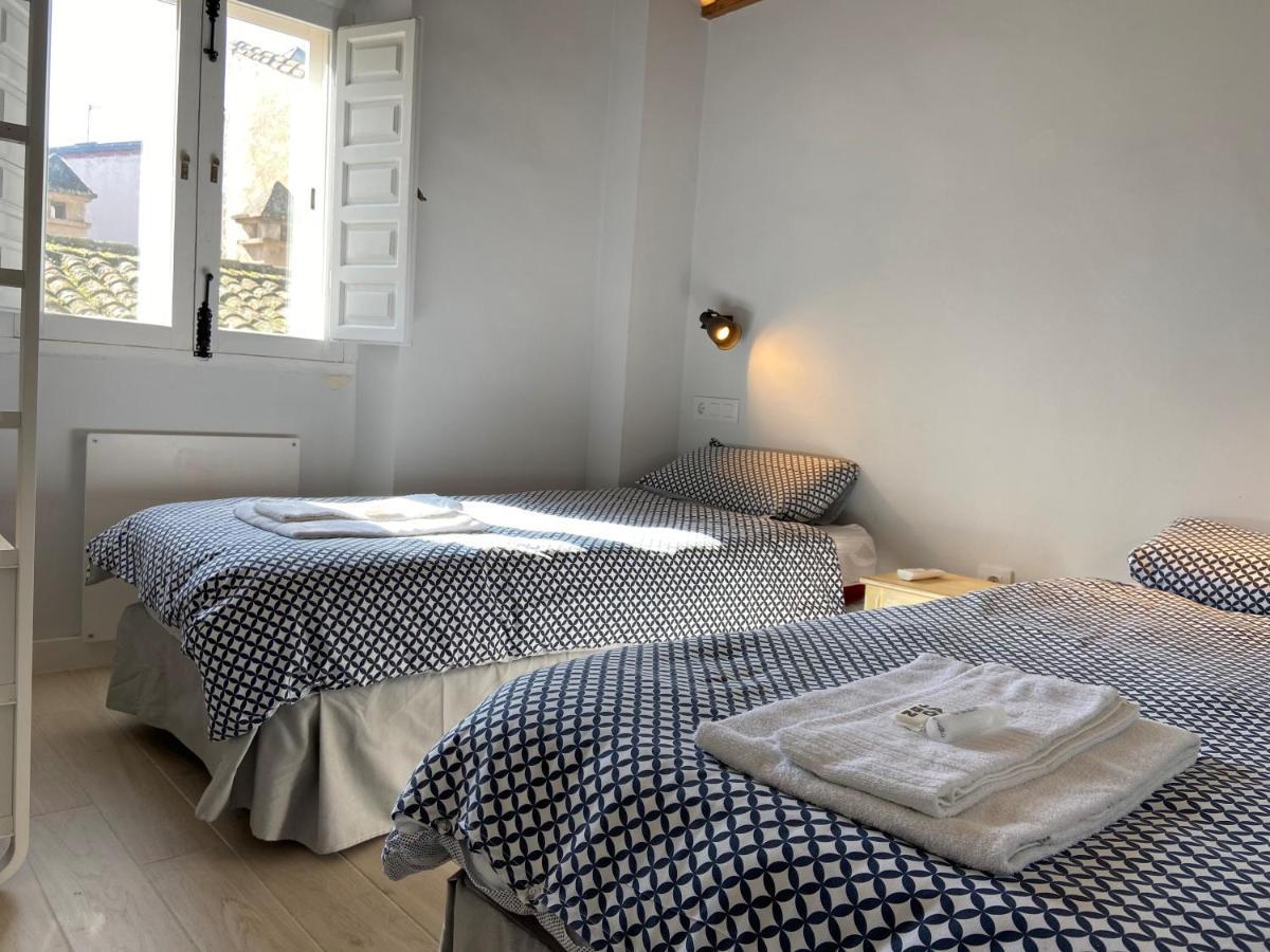 Apartamento Torre Del Aver Caceres Exterior photo