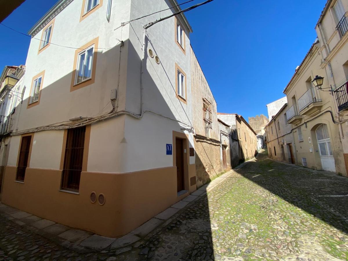 Apartamento Torre Del Aver Caceres Exterior photo
